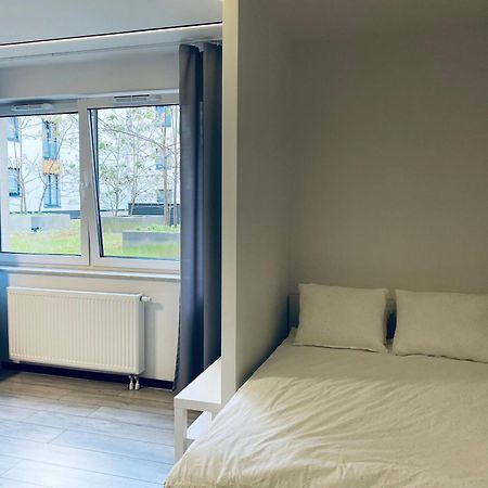 Enes Apartments Legnicka Street 59D วรอตซวาฟ ภายนอก รูปภาพ