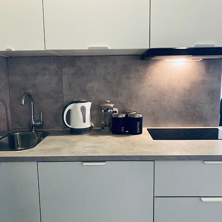 Enes Apartments Legnicka Street 59D วรอตซวาฟ ภายนอก รูปภาพ
